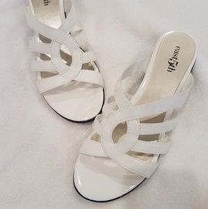 NWT East 5th white patent mules 6M slides 2in heel
